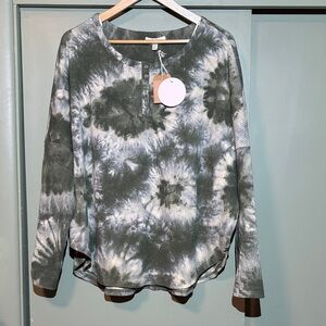 Umgee Tie-Dye Long Sleeve Top